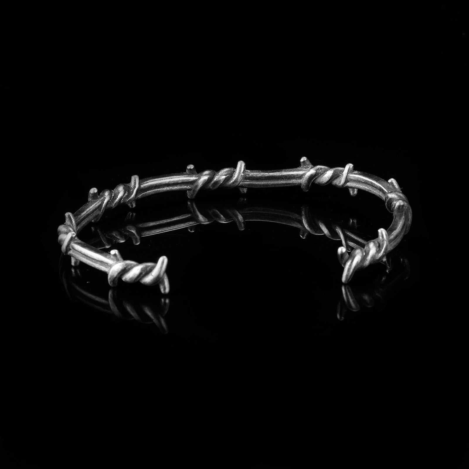 BARBED WIRE. - BRACELET