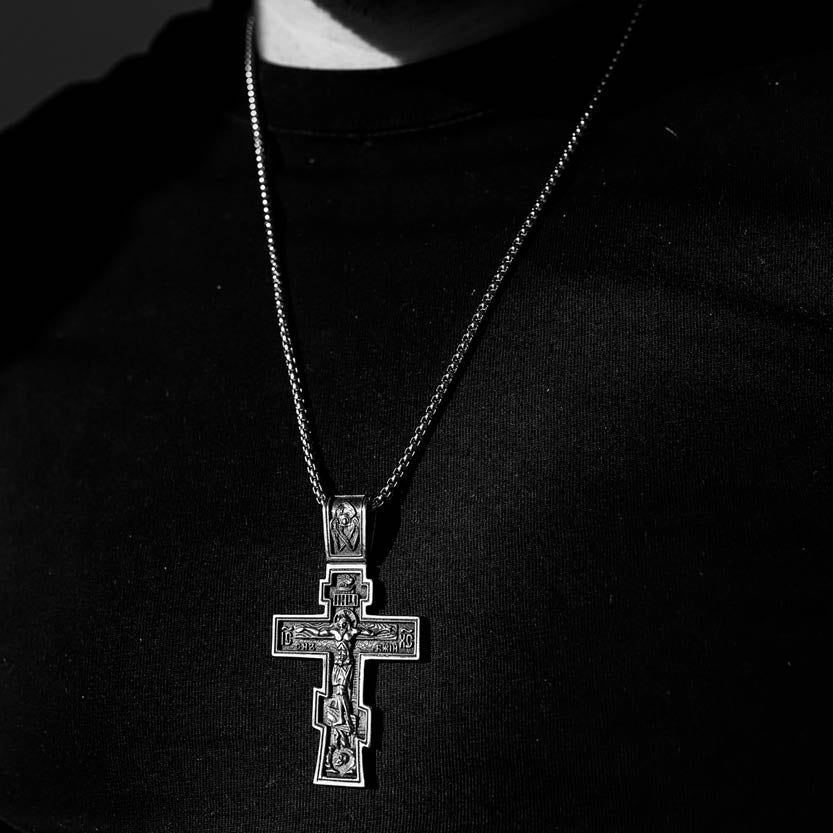 RENAISSANCE CROSS. - NECKLACE