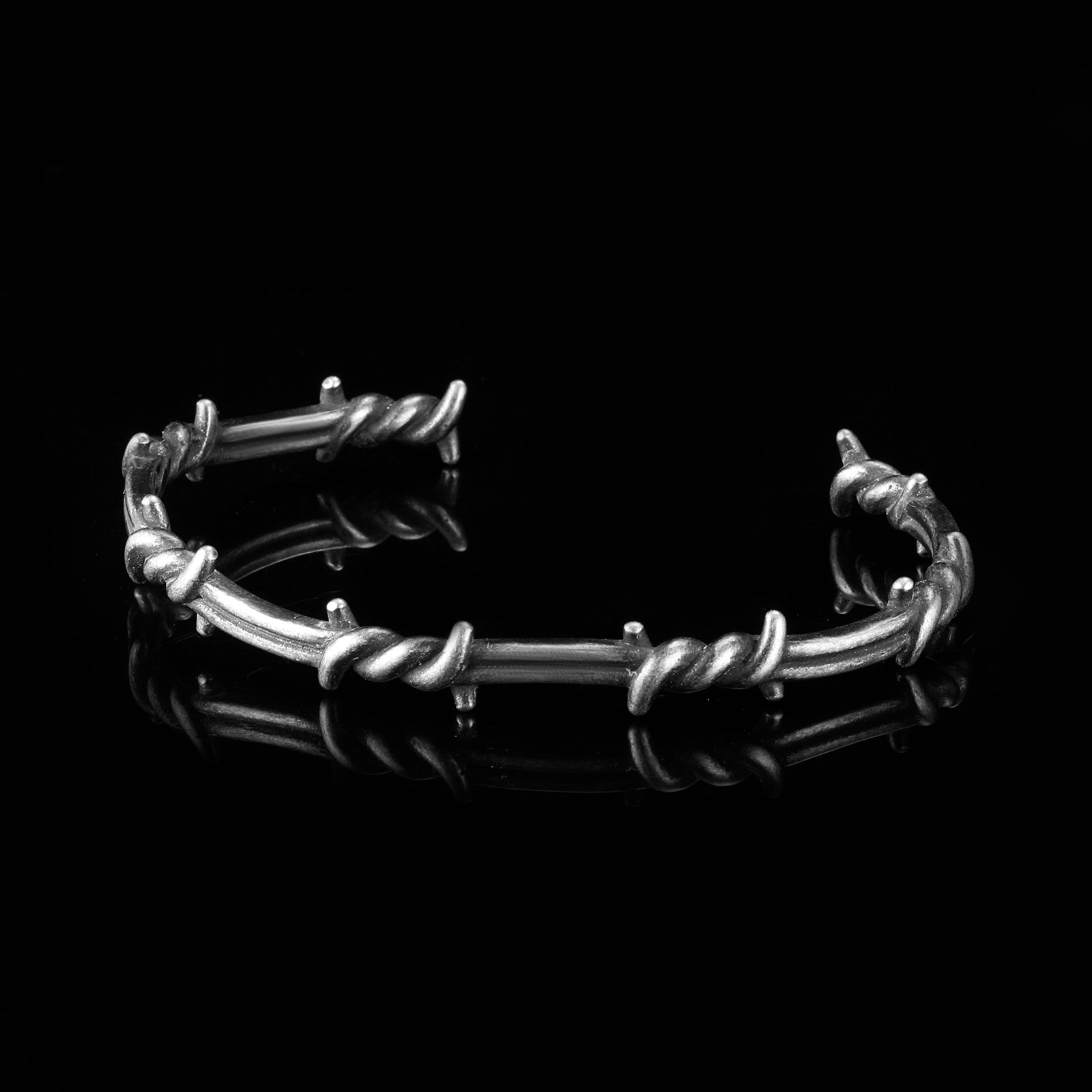 BARBED WIRE. - BRACELET